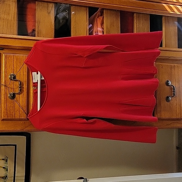 Carmen Marc Valvo - Picture 1 of 6